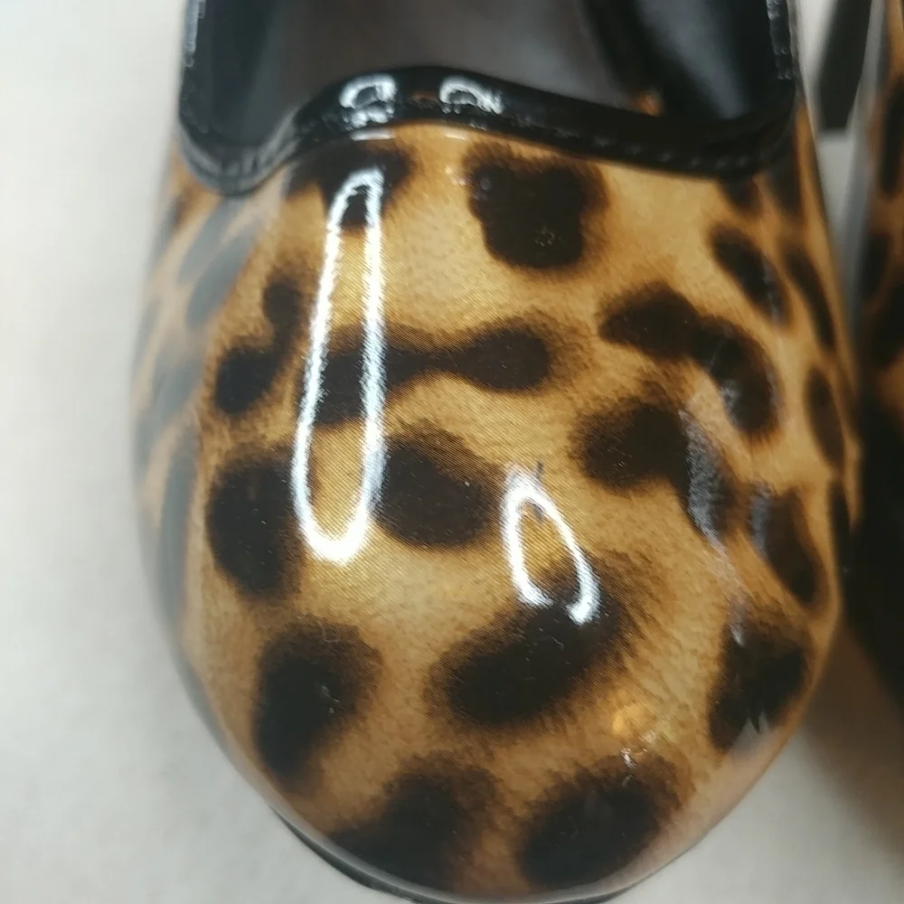 CHARLOTTE RUSSE Womens SIZE 8 HIGH 5